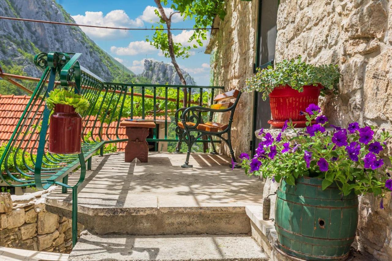 Willa Mini Stone House Omiš Zewnętrze zdjęcie