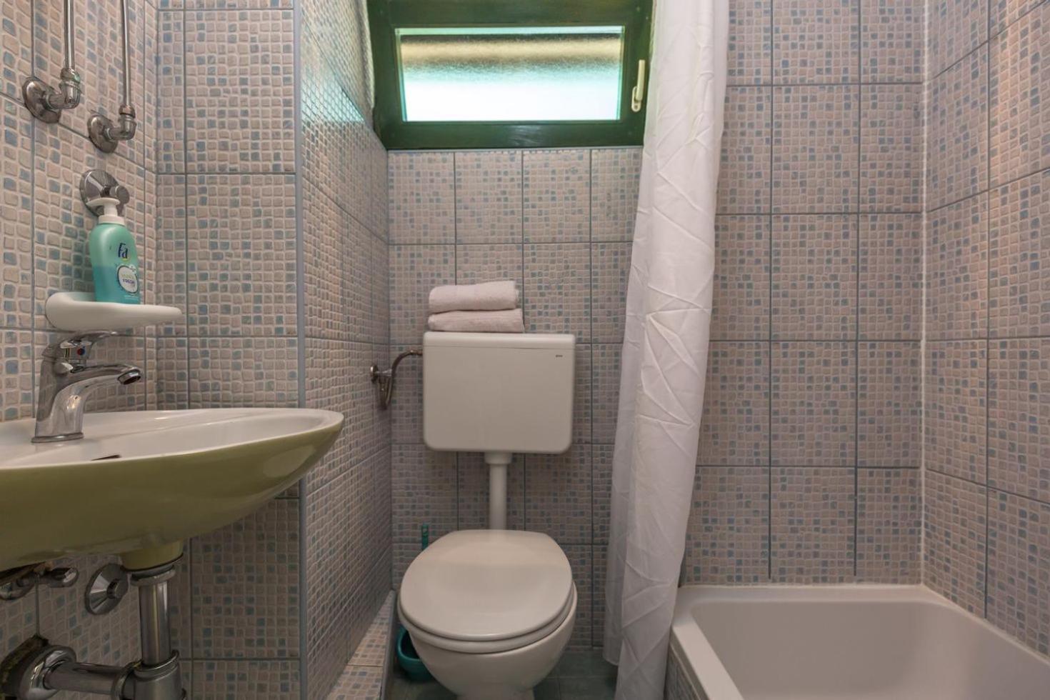Willa Mini Stone House Omiš Zewnętrze zdjęcie
